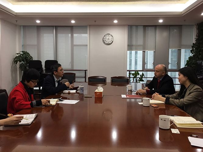 Meeting with Mr. Xia Yan, Deputy Director General of Foreign Affairs Office under Nanjing Municipal Government